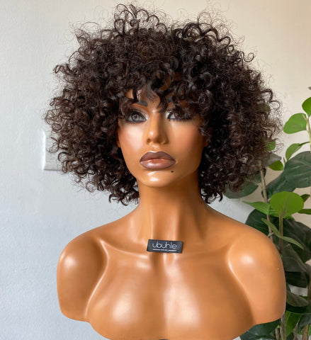 Curly wig with bang - On a budget!